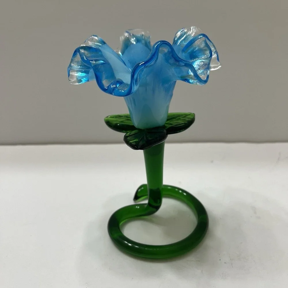 Vintage Hand-Blown Art Glass Flower Vase Candle Holder Bright Blue Ruffled 6x4